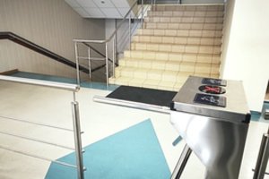 Savivaldybės politikos elitas atsitvėrė metalu: leidimų teks prašyti ir Seimo nariams