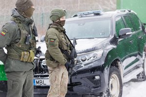 Lietuvos pasienyje sulaikyti du Irako piliečiai ir Jungtinės Karalystės pilietybę turintis asmuo