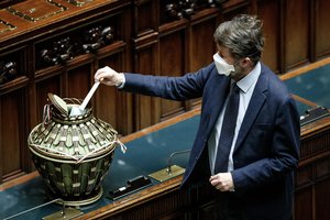 Pirmasis Italijos prezidento rinkimų ratas laimėtojo neišaiškino