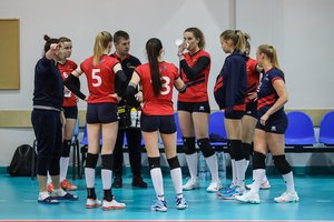 Visi Lietuvos moterų tinklinio klubai iš Latvijos ir Estijos grįžo su pergalėmis