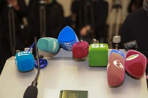 Egzaminas demokratijai: inspekcija svarstys, ar skirti baudą žurnalistinio projekto „Karštos pėdos“ autoriams