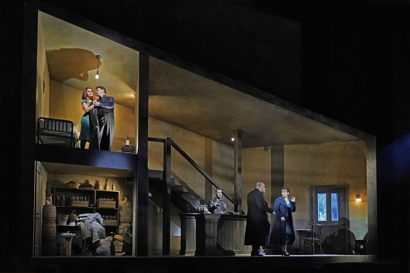 Į „Forum Cinemas“ kino teatrų Vilniuje ir Kaune ekranus atkeliauja nauja G.Verdi „Rigoleto“ versija iš Niujorko.<br> „Metropolitan Opera“ nuotr.