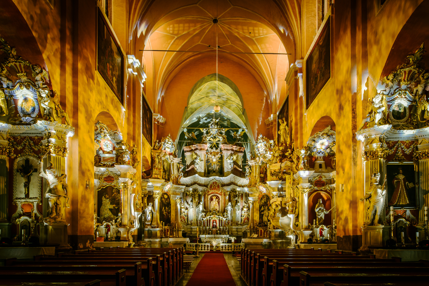 Tytuvėnų švč.Mergelės Marijos Angelų Karalienės bažnyčia.<br> R.Šeškaičio nuotr.