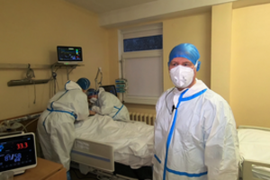 Klaipėdoje jau svarstoma kviesti į darbą besimptome COVID-19 forma sergančius medikus