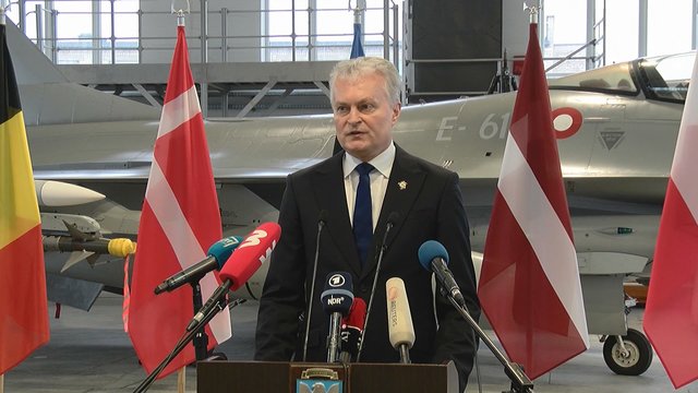 Prie NATO oro policijos misijos prisijungus danų kariams, G. Nausėda: parama kaip niekada reikalinga