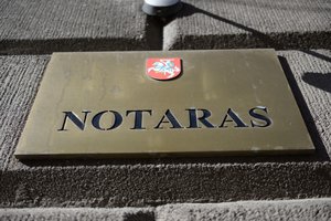 Apgaule sukurpti testamentai: notarai nepaisė nei klientų ašarų, nei komos būsenos