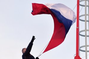 Purvini Rusijos pinigai Jungtinėje Karalystėje šipina galimų sankcijų ginklą