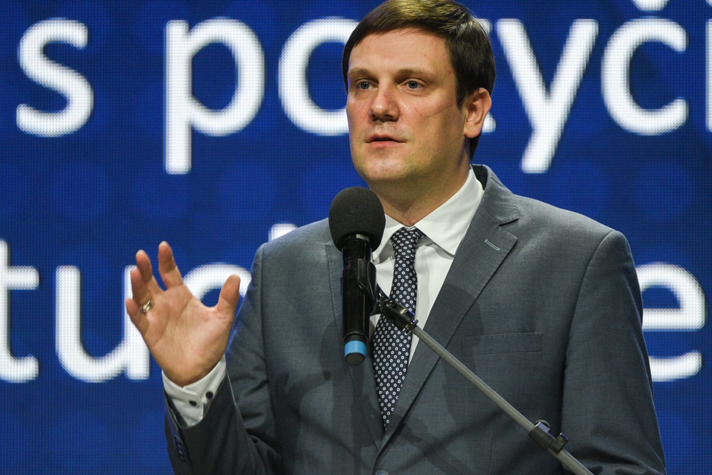 Šeštadienį įsteigtos politinės partijos – Demokratų sąjungos „Vardan Lietuvos“ pirmininku išrinktas Saulius Skvernelis.<br>A.Kubaičio nuotr.