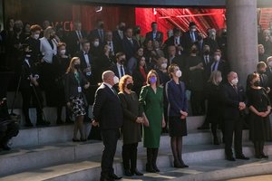 Arūnas Karaliūnas. Keturi muškietininkai – prieš I. Šimonytę ir V. Matijošaitį