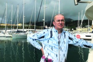 A. Pogrebnojus stebina aplinkinius: nors vairuotojo pažymėjimą turi, prie vairo nesėda jau kelis dešimtmečius