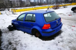 Vėl primena senas bėdas: baudos siekia 300 eurų, bet pažeidimai niekur nedingsta