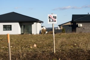 Įsigiję sklypą su bendraturčiais savo dalyje šeimininkauti kaip panorėję negalėsite: gresia nemalonumai