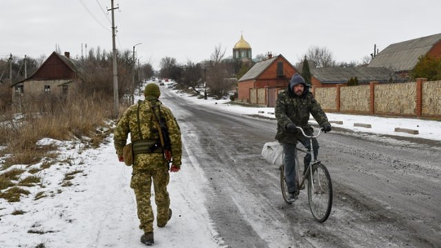 Norvegų humanitarinė organizacija įspėja: jei konfliktas eskaluosis, Ukraina susidurs su didžiule priverstine migracija
