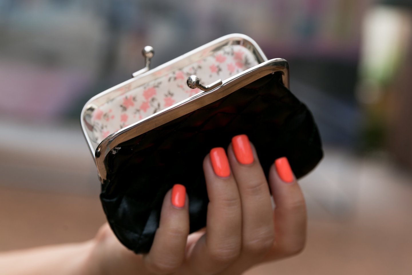 Turto bankas sako, kad valstybė nepralošia dėl to, kad objektai parduodami su nuomininkais ir galiojančiomis nuomos sutartimis.<br>T.Bauro nuotr.