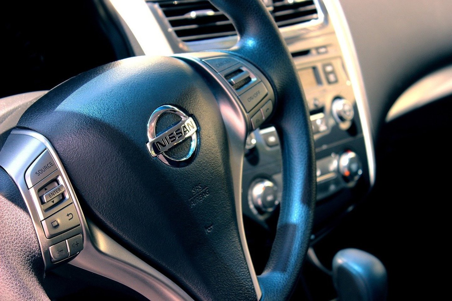 „Nissan“ kompanija paskelbė, kad nemokamai remontuos beveik 700 tūkst. „Rogue“ modelių.<br>www.pixabay.com nuotr.