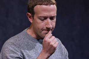 Nutiko tai, ko nebuvo 18 metų: ėmė mažėti „Facebook“ vartotojų skaičius