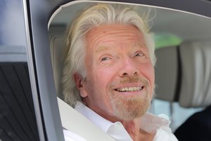 3 produktai, kuriuos milijardierius R. Bransonas vartoja kasdien: saugo nuo vėžio, mažina kraujospūdį ir cholesterolio kiekį