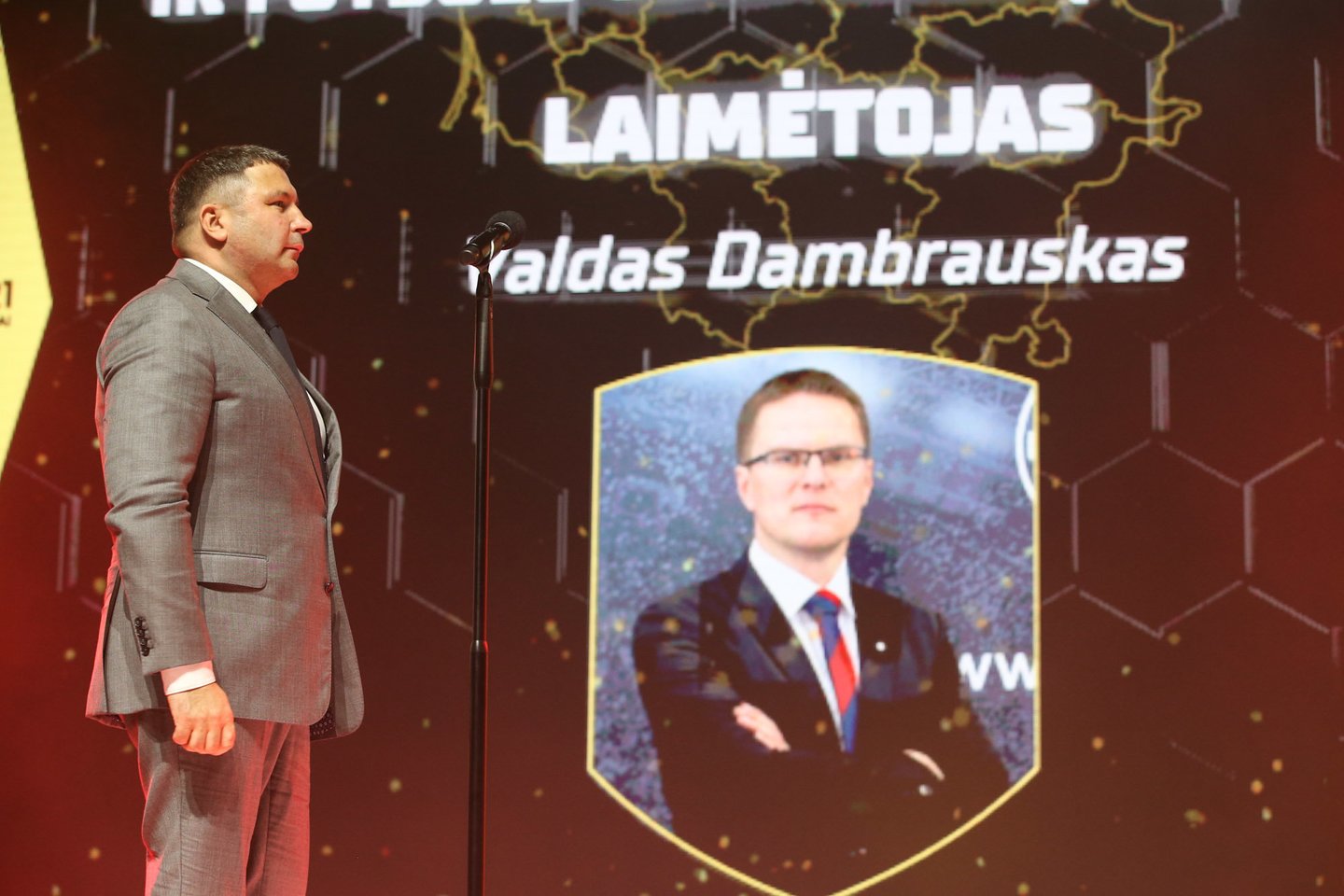 Apdovanotas Valdas Dambrauskas<br>R.Danisevičiaus nuotr.