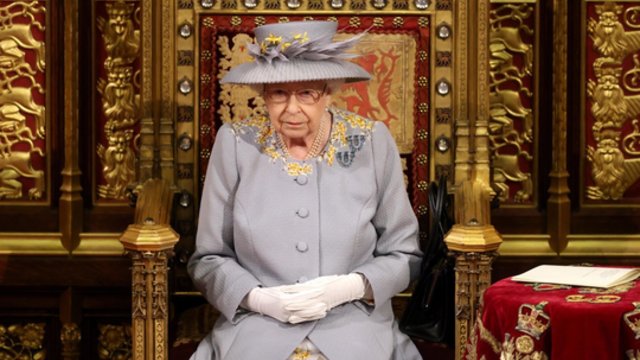 Monarchė karalienė Elžbieta II žymi valdymo jubiliejų – soste ji jau 70 metų