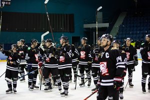 Klaipėdoje triumfavę „Hockey Punks“ atstovai užsitikrino vietą Lietuvos čempionato finale