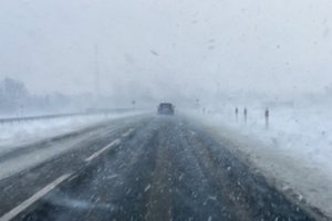 Nauja savaitė prasidės vėjuotais orais: sinoptikai perspėja – tykos plikledis, kritulių sulauksime visoje Lietuvoje