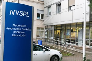 35 ministerijoms pavaldžios įstaigos neturi nuolatinių vadovų, daugiausia priklauso SAM 