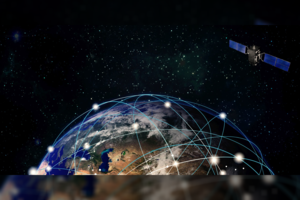 Kosmosas kirto Elonui Muskui: geomagnetinė audra sunaikino keliasdešimt „Starlink“ palydovų