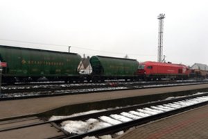 Darbuotojų atleidimo klausimas kybo ore: skaičiai dar tik ryškėja, tačiau jau nuspėja, kas darbuose pasiliks