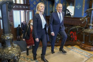 S. Lavrovas savo derybas su L. Truss pavadino nebylio ir kurčiojo pokalbiu