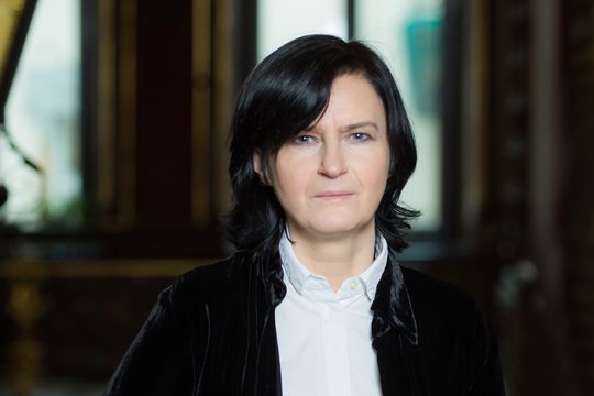 „Knygų savaitėje“ – išskirtinis Undinės Radzevičiūtės romano „Minaretas ir 7“ pristatymas