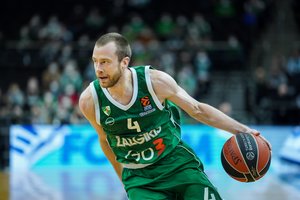 Eurolygos lietuviai: gelbėtojas L. Lekavičius, ramus R. Jokubaitis ir pralaimėjusiųjų pastangos