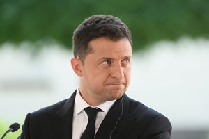 V. Zelenskis: perspėjimai apie Rusijos invaziją kelia „paniką“