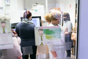 Praėjusią parą Lietuvoje nustatyta 9030 koronaviruso atvejų, nuo COVID-19 mirė dar 23 žmonės