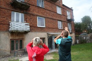 Kosmiškai augančios NT kainos veda perversmo link: socialinio būsto gali prireikti ne tik užribio žmonėms