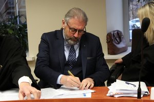 Panevėžio meras R. M. Račkauskas ir jo patarėja G. Maskoliūnienė apskundė nuosprendį