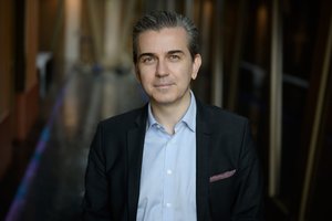 The sea of digitalisation continues getting deeper. How will digital banks move forward in 2022?