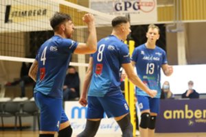 „Kauno-VDU“ tinklininkės – Baltijos lygos reguliariojo sezono nugalėtojos, „Amber-Arlanga“ pradeda atkrintamąsias varžybas