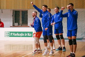 „Amber-Arlangos“ tinklininkai pirmosiose Baltijos lygos ketvirtfinalio rungtynėse nugalėjo čempionus