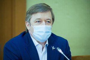 R. Karbauskis prašo Vyriausybės įgaliojimų derėtis su Kinija dėl santykių atkūrimo