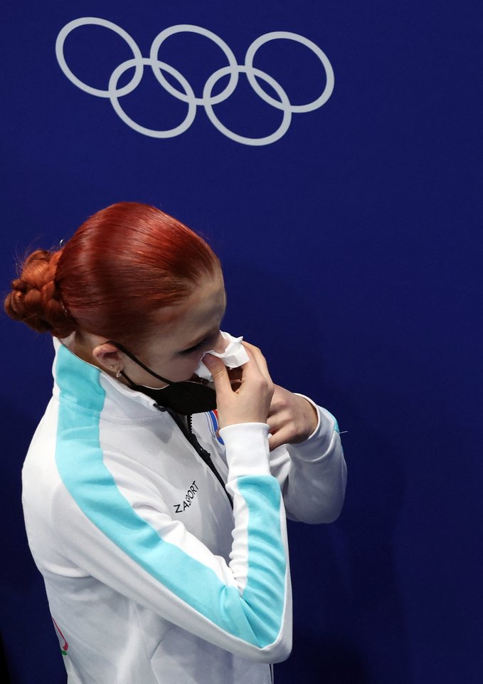 A.Trusova negalėjo susitaikyti su antrąja vieta.<br>Reuters/Scanpix nuotr.