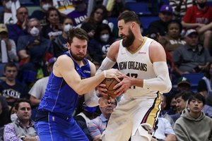 Ataką po atakos J. Valančiūno „Pelicans“ taškais šėręs L. Dončičius buvo per žingsnį nuo karjeros rekordo