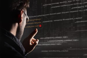 NKSC įspėja dėl padidėjusios kibernetinio saugumo rizikos