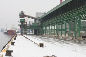 Be baltarusiškų trąšų likusio BKT krantinės jau daugiau nei savaitę tuščios – kitų krovinių kol kas nėra