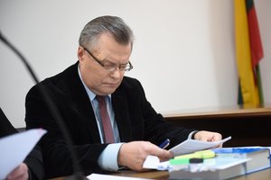 Seimo kanceliarija ir VSD apskundė teismo sprendimą paskelbti paneigimą apie R. Šukį