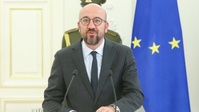 ES vadovas Ch. Michelis tiki, kad užteks nuolaidžiauti Maskvai: negalime amžinai siūlyti alyvmedžio šakelės