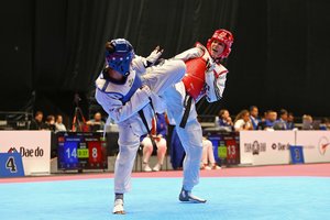 Ilgai be varžybų buvusi K. Tvaronavičiūtė pradėjo tekvondo kovų maratoną