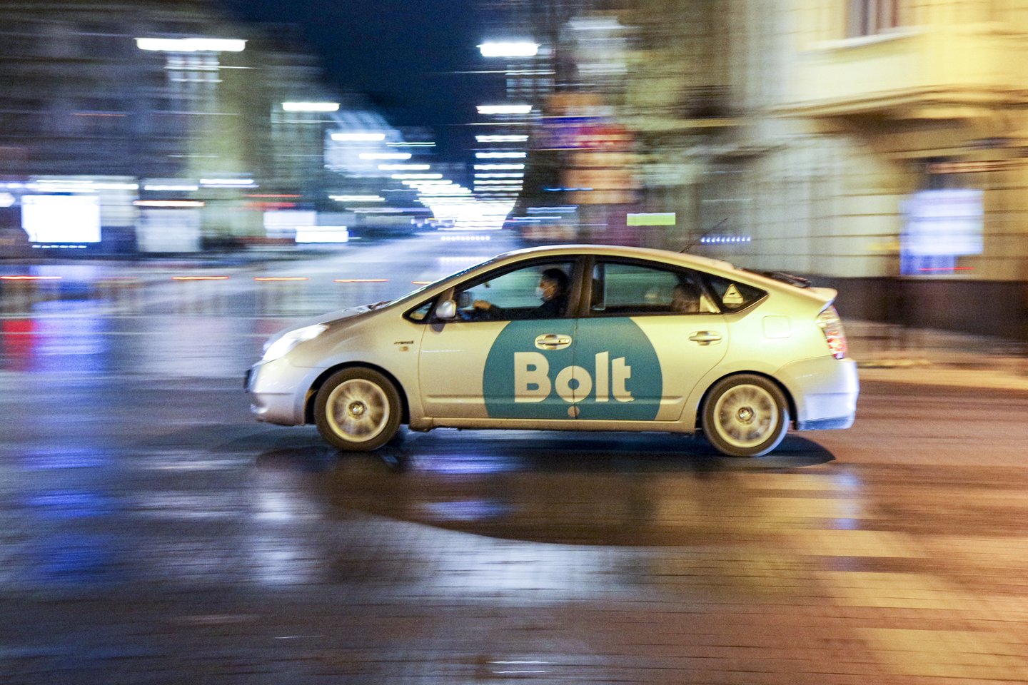 Dalis pavėžėjimo platformos „Bolt“ vairuotojų antradienio naktį pradėjo streiką ir ruošiasi dar vienam.<br>V.Ščiavinsko nuotr.