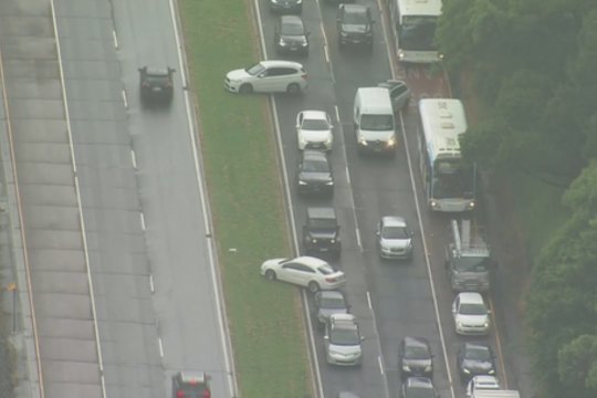 Sidnėjuje protestuotojai sustabdė eismą: reikalavo vyriausybės įsigyti gaisrų gesinimo įrangą