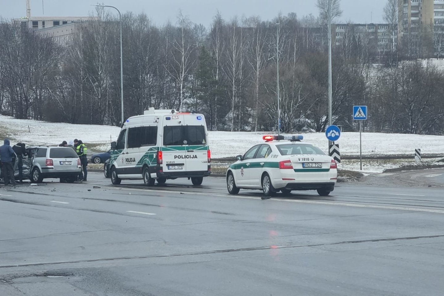  Iš Šalčininkų į Vilnių atvažiavę du girti vyrai sukėlė avariją, policijai kilo klausimų dėl vagystės.<br> Facebbok/Igorio IS nuotr.