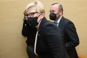 I. Šimonytė įvertino sankcijas Rusijai ir JAV sprendimą į Baltijos šalis atsiųsti daugiau karių